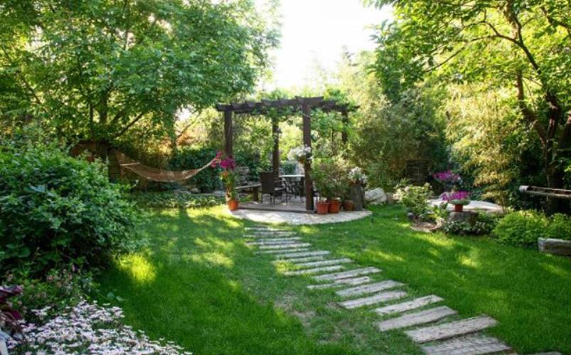 小區綠化景觀設計中常用的綠化植物有哪些？